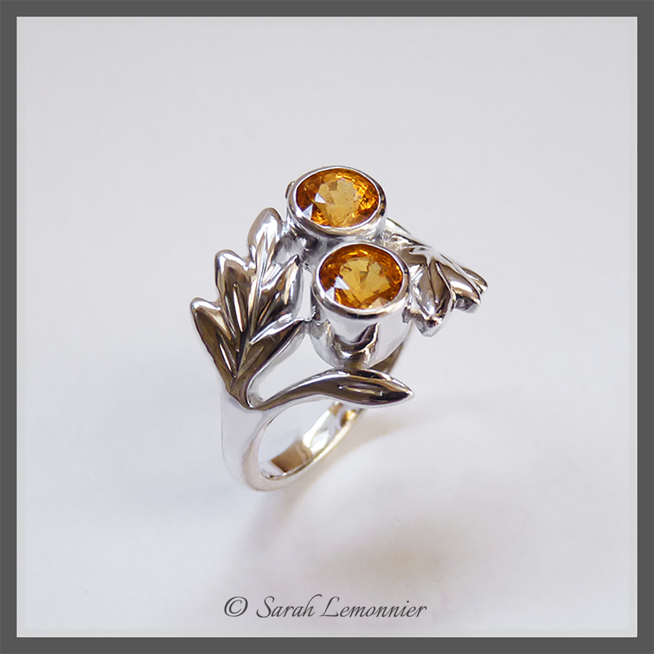 Bague feuillage en argent et grenat orange spessartite